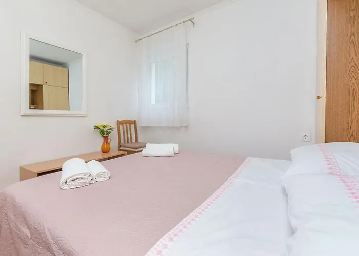 Appartamento Josip Makarska